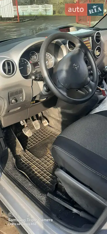 2017 peugeot partner