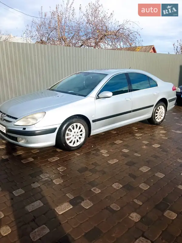 2004 peugeot 607