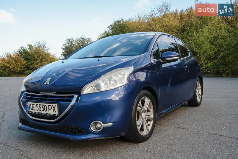 2013 peugeot 208