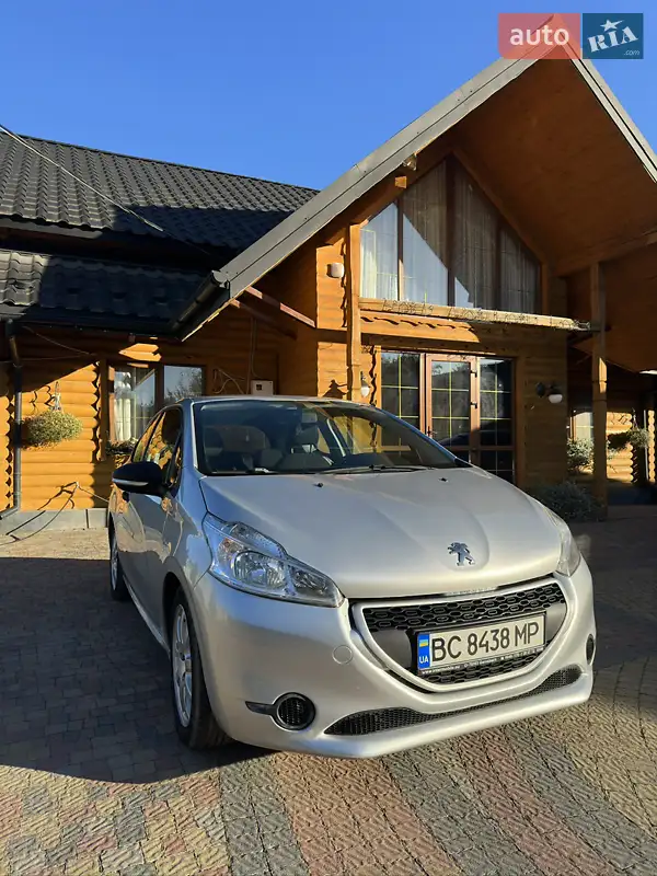 2013 peugeot 208