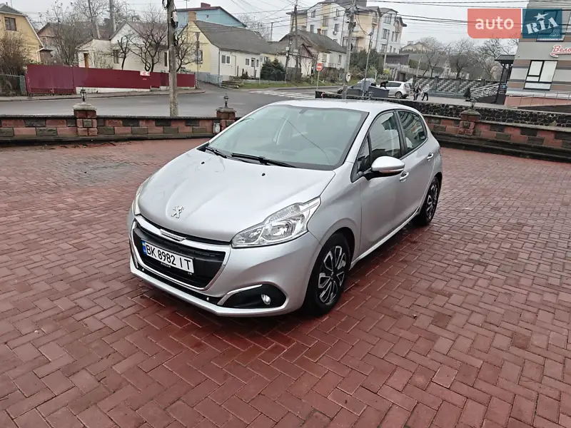 2013 peugeot 208