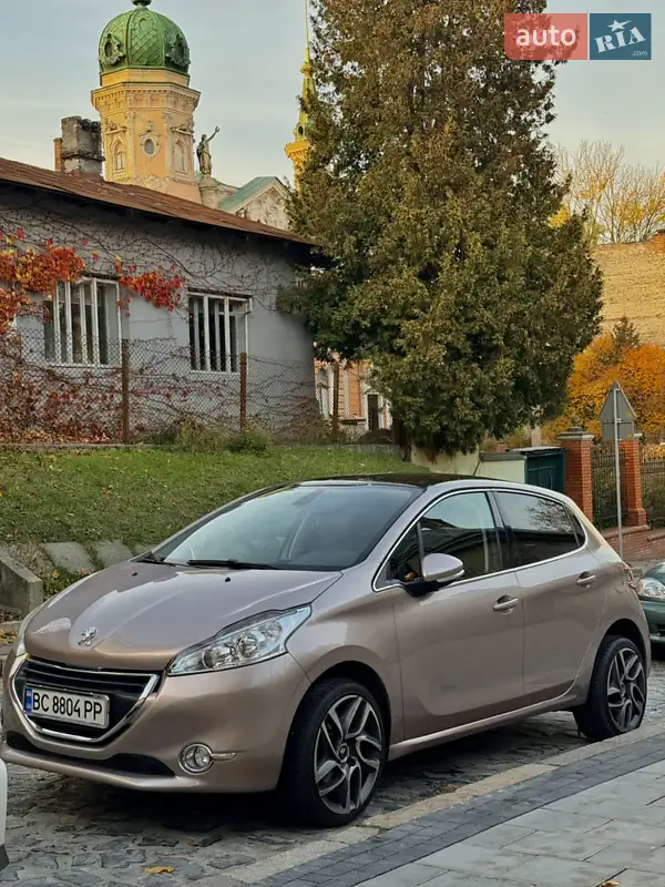 2013 peugeot 208