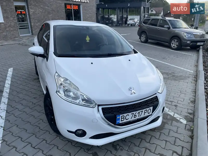 2013 peugeot 208