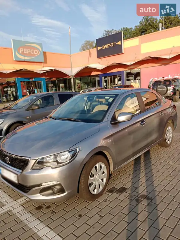 2019 peugeot 301