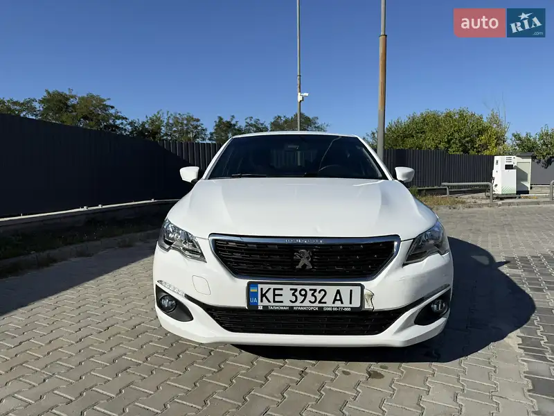 2018 peugeot 301