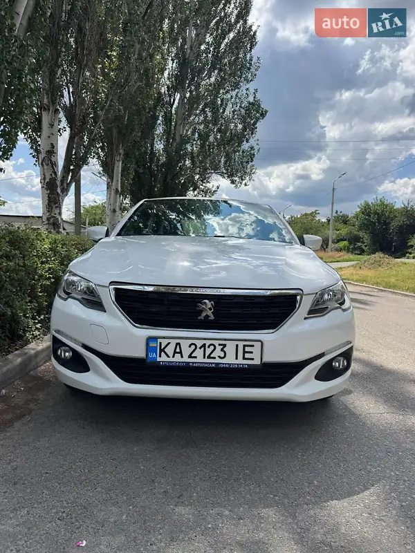 2021 peugeot 301