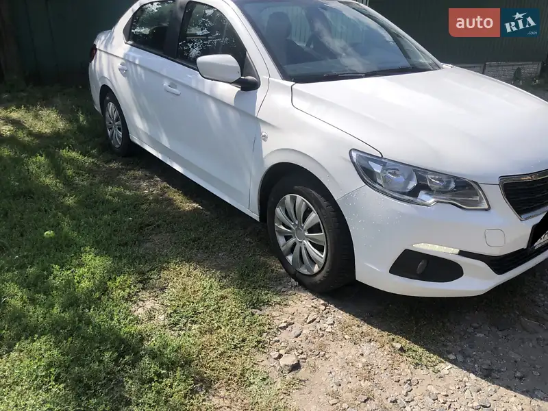 2021 peugeot 301