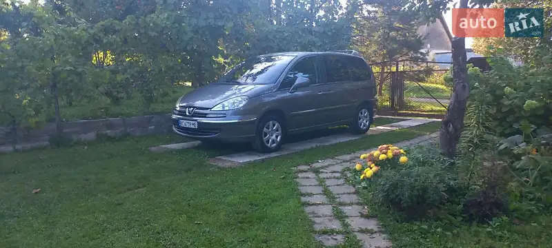 2010 peugeot 807
