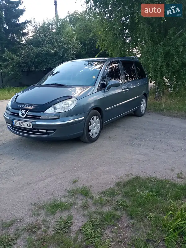 2008 peugeot 807