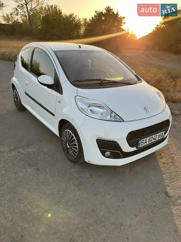 2012 peugeot 107