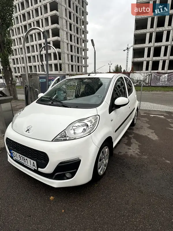 2013 peugeot 107