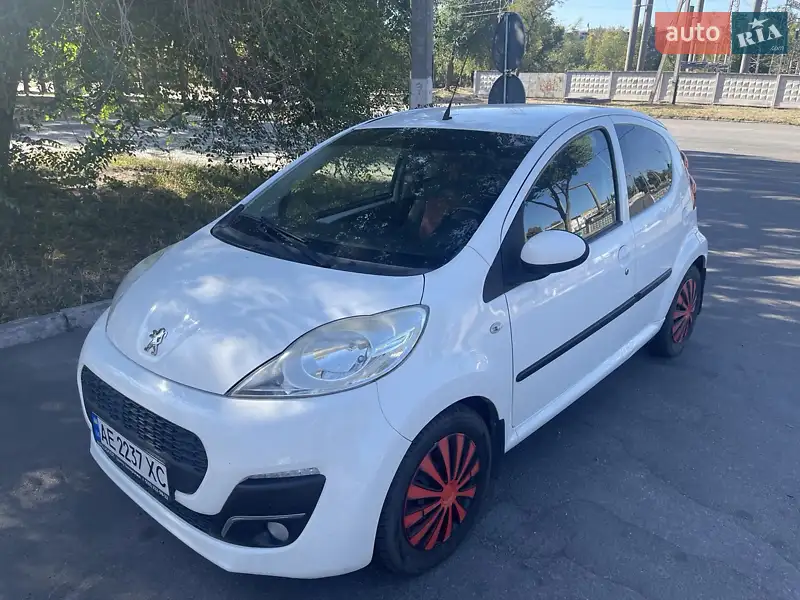 2013 peugeot 107