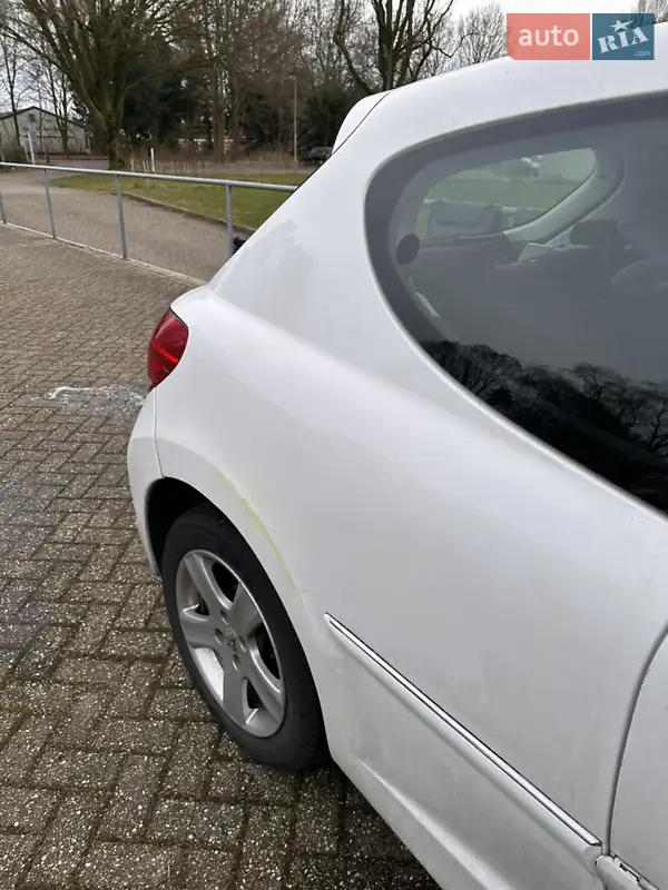 2011 peugeot 207