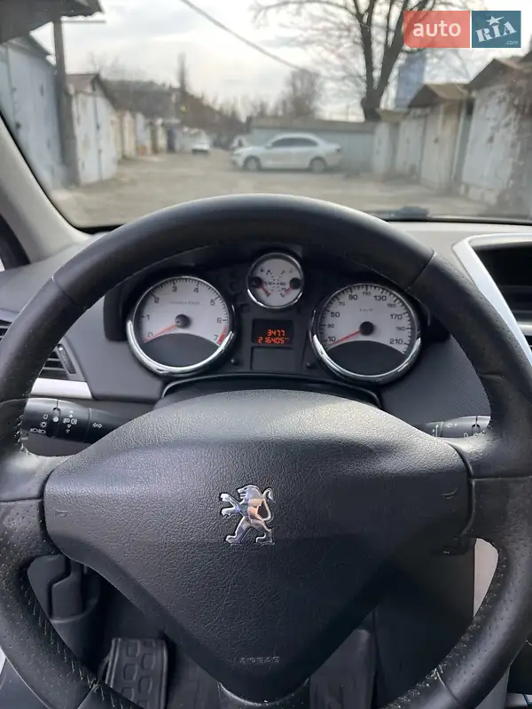 2011 peugeot 207