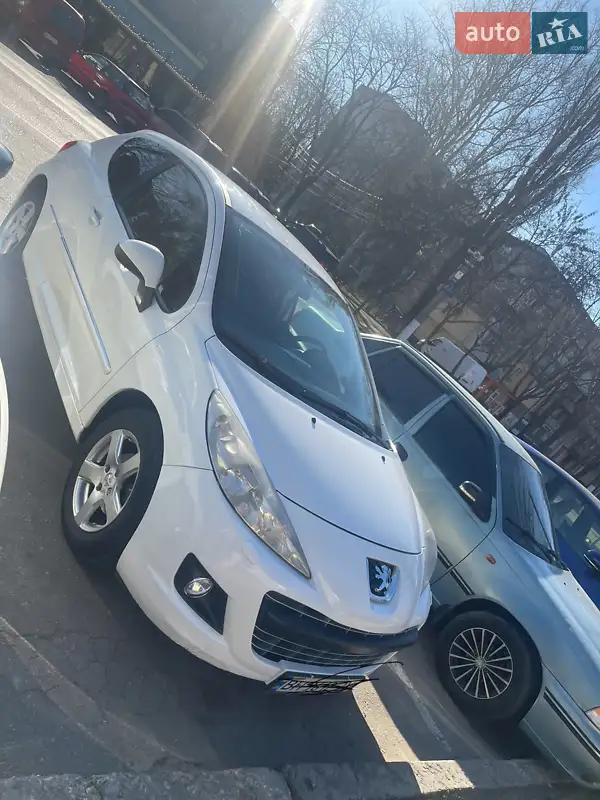 2011 peugeot 207