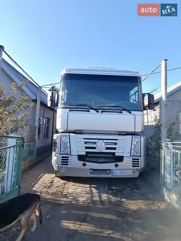 2002 renault magnum 440