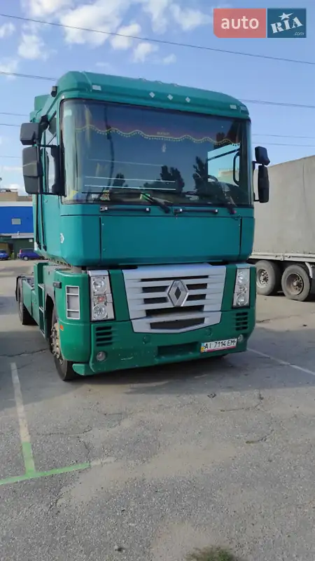 2004 renault magnum 440