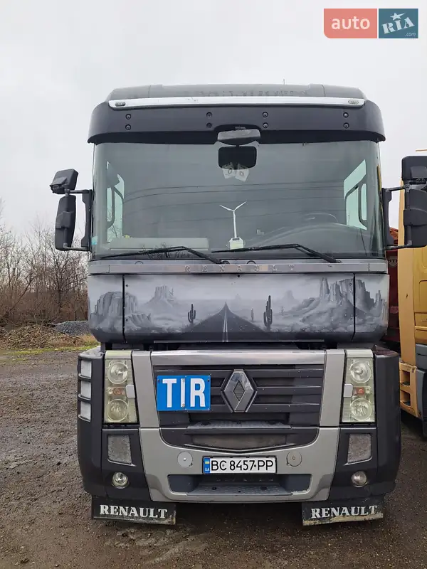 2011 renault magnum