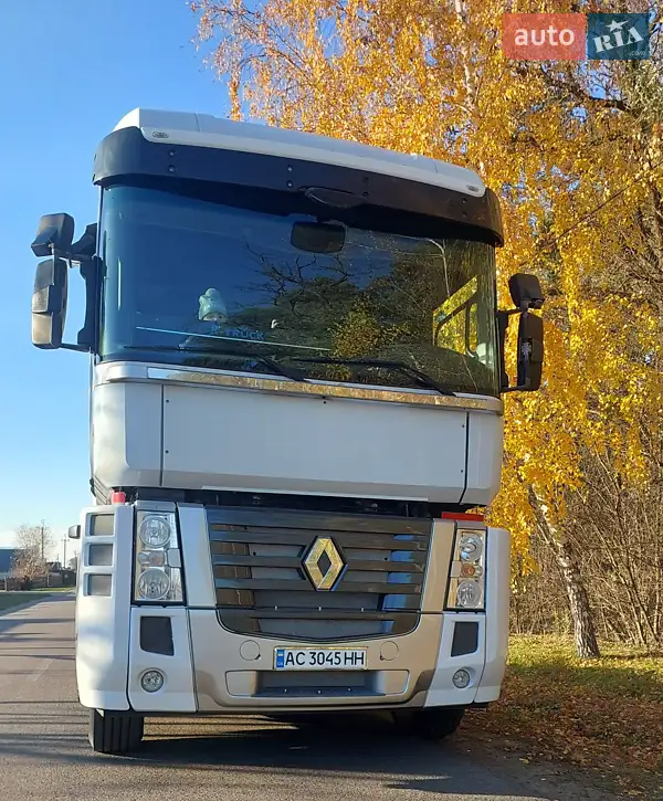 2011 renault magnum 480-18t