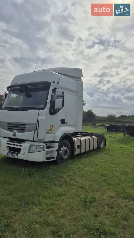 2010 renault premium