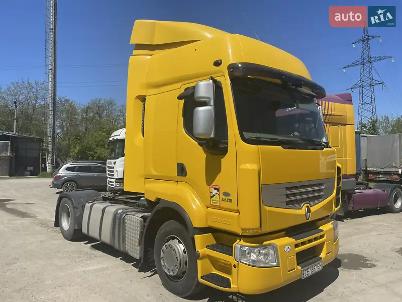 2010 renault premium 460-19t
