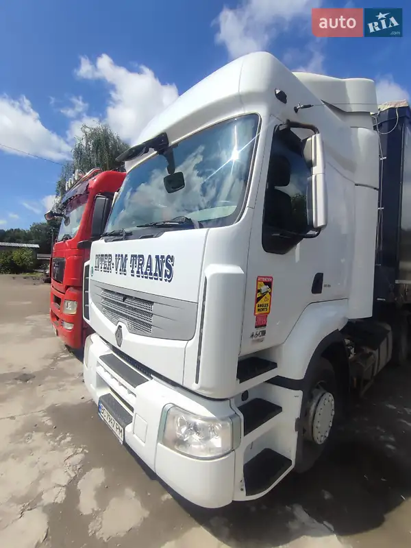 2012 renault premium 460-19t