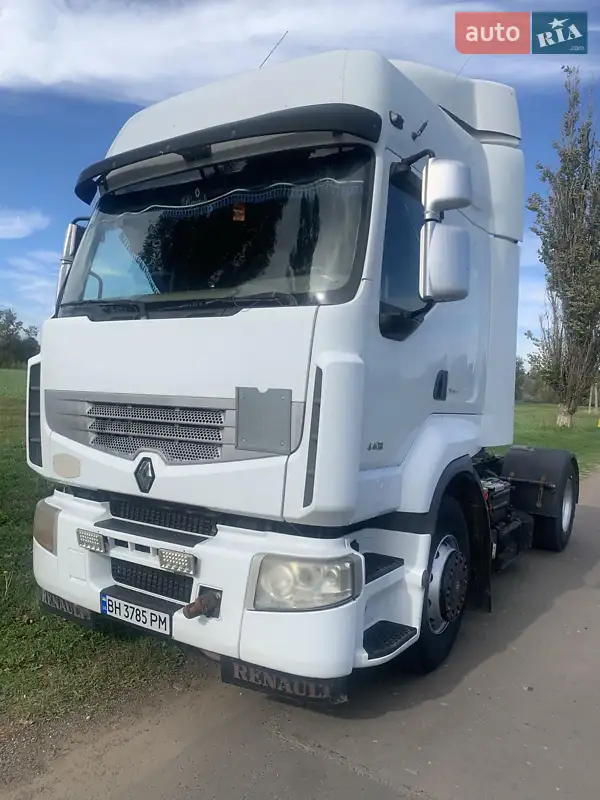 2006 renault premium 440-19