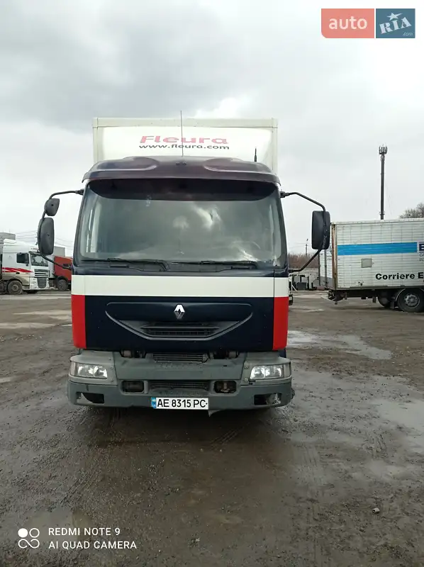 2003 renault midlum