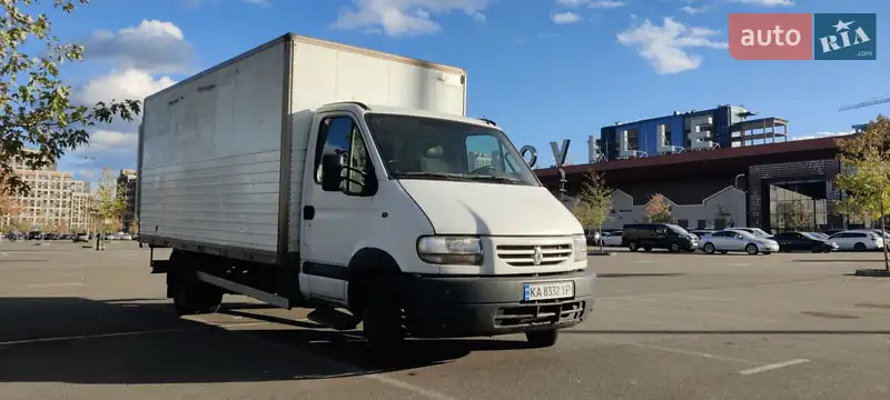 2000 renault mascott