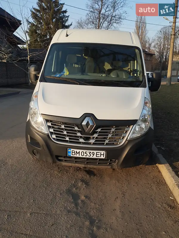 2017 renault master