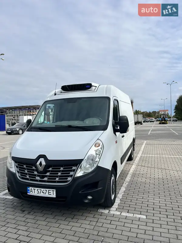 2016 renault master