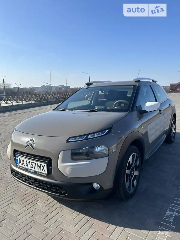 2014 citroen c4 cactus