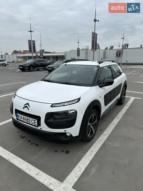 2017 citroen c4-cactus