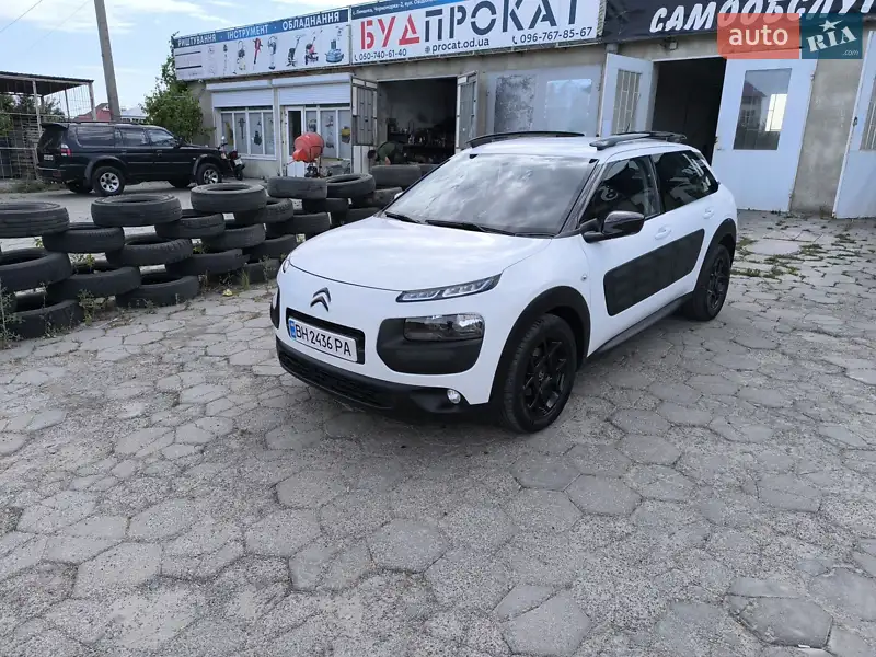 2017 citroen c4 cactus