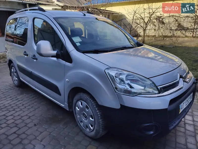 2012 citroen berlingo