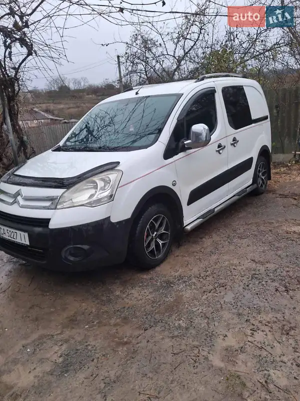 2011 citroen berlingo