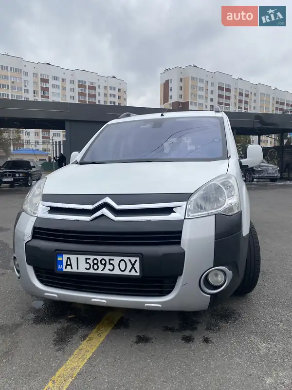 2011 citroen berlingo