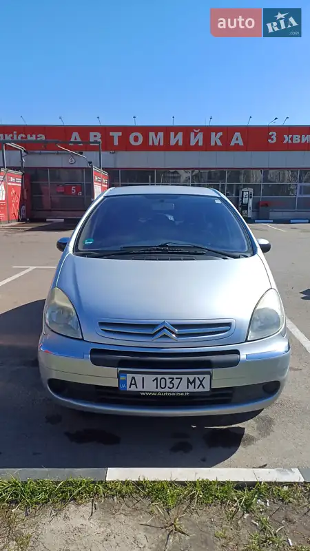 2004 citroen xsara-picasso