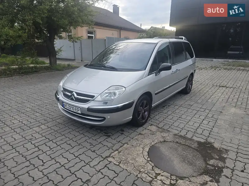 2008 citroen c8