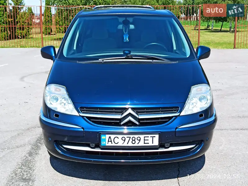 2010 citroen c8