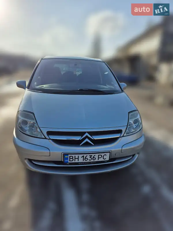 2004 citroen c8