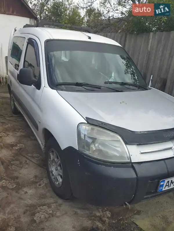 2011 citroen berlingo