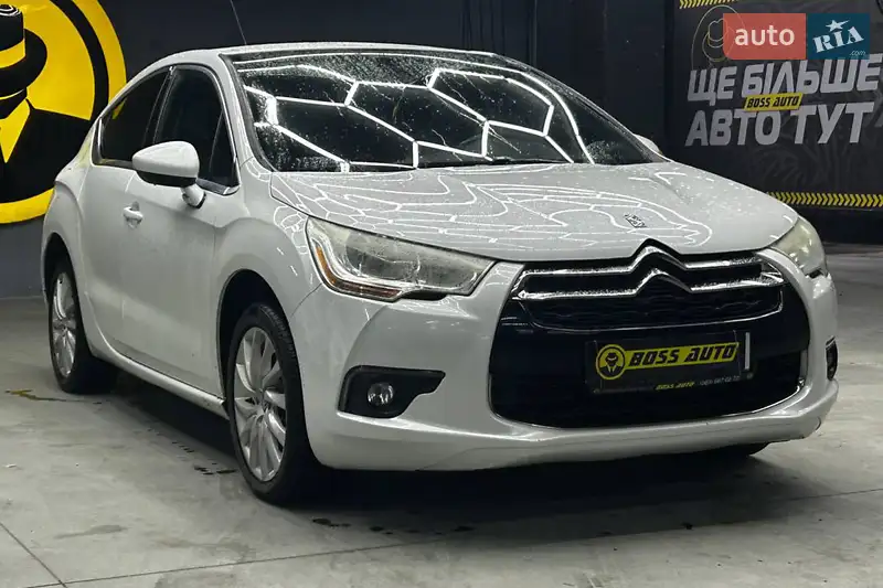2012 citroen ds4
