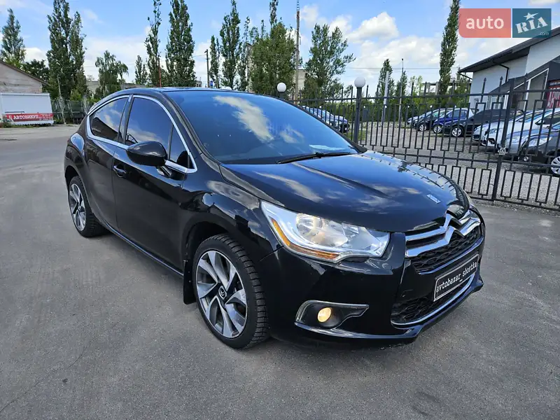 2012 citroen ds4