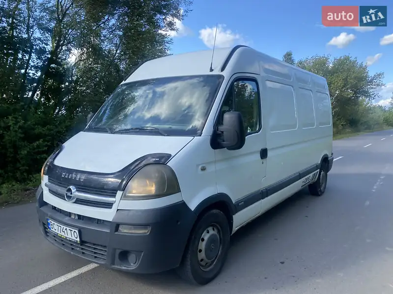 2004 opel movano