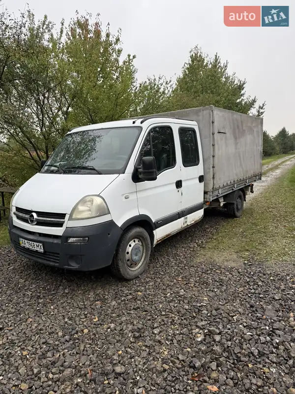 2006 opel movano