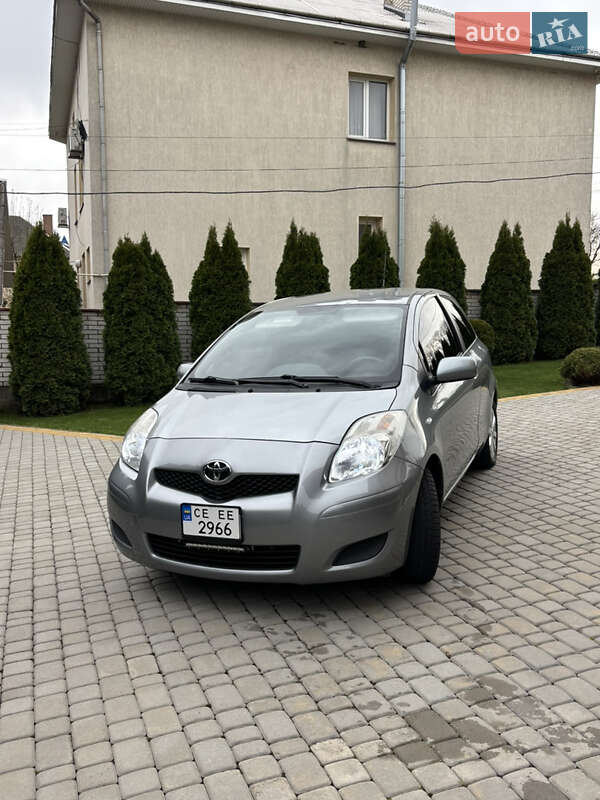 2009 toyota yaris