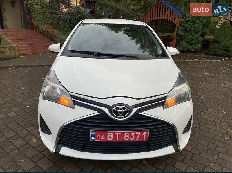 2016 toyota yaris