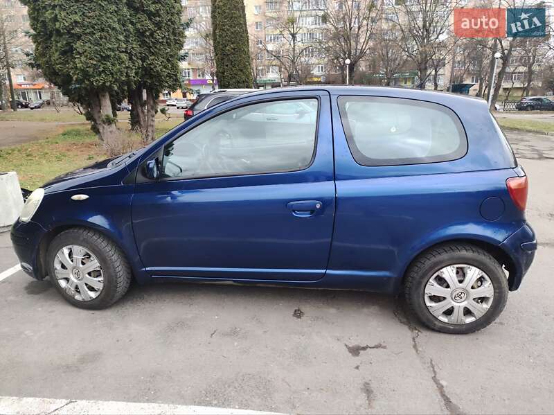 2003 toyota yaris