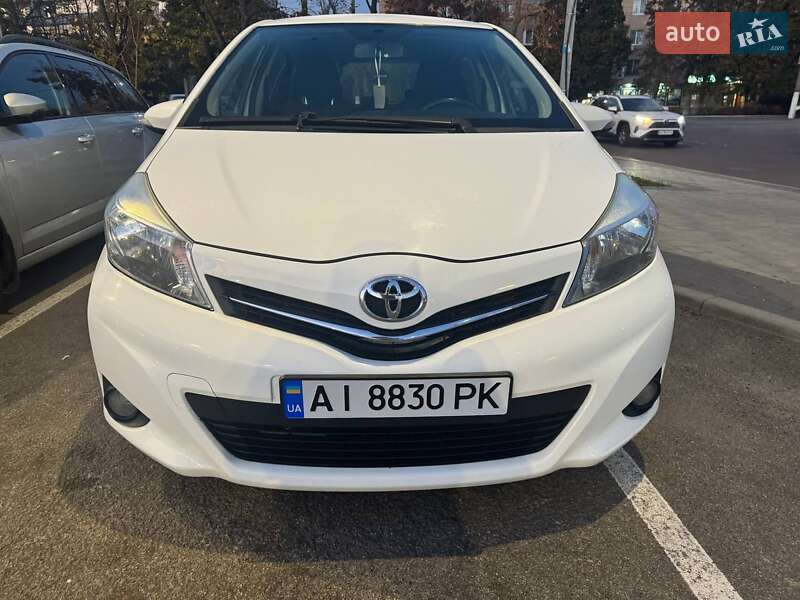 2014 toyota yaris